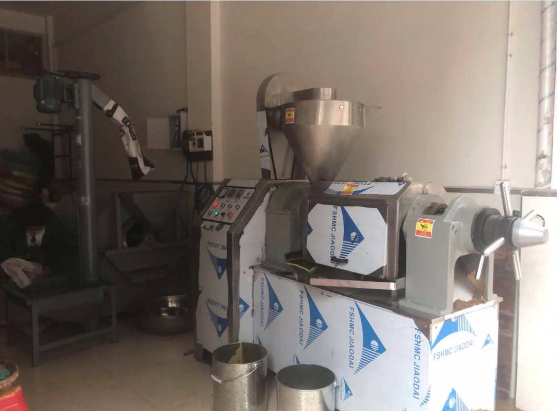 5d50d71b49cb1.jpg 5d50d71b49cb1.jpg